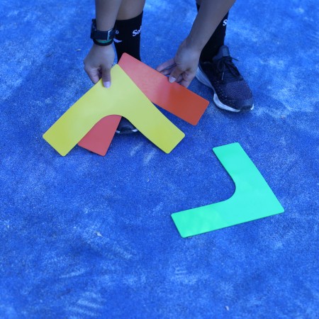 SET 6 UNIDADES DELIMITADOR CÓRNER POLIVINILO SET 6 UNIDADES DELIMITADOR CÓRNER POLIVINILO