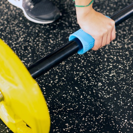 JUEGO 2 UNIDADES AGARRE GRIP PARA BARRA DE ALZAMIENTO JUEGO 2 UNIDADES AGARRE GRIP PARA BARRA DE ALZAMIENTO