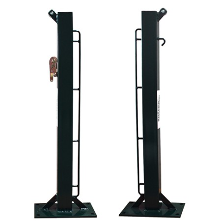JUEGO DE 2 POSTES DE TENIS FIJOS CUADRADO 80X80MM CON BASE PARA ATORNILLAR JUEGO DE 2 POSTES DE TENIS FIJOS CUADRADO 80X80MM CON BASE PARA ATORNILLAR