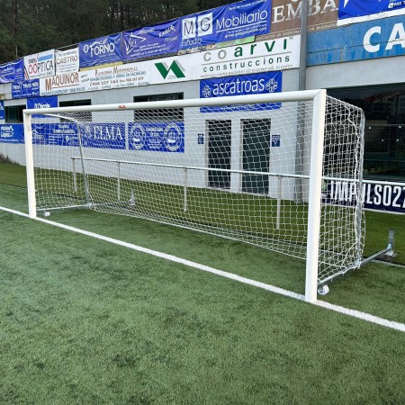 JUEGO PORTERÍAS ALUMINIO FÚTBOL 7 90 MM ABATIBLES CON ARQUILLOS CINCADOS