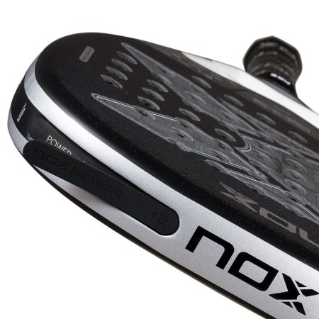 PALA DE PÁDEL NOX AT10 LUXURY GENIUS ATTACK 18K ALUM BY AGUSTIN TAPIA
