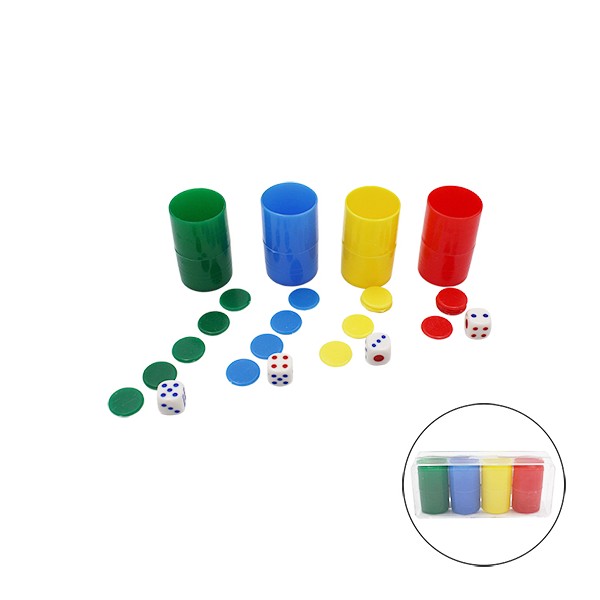 LOTE 3 PACKS 4 CUBILETES CON FICHAS DE PARCHÍS Y DADOS